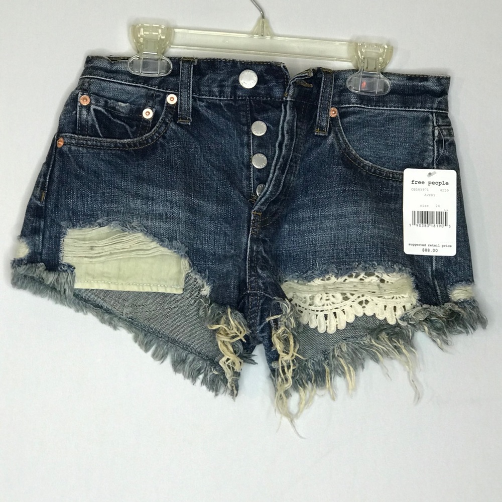 Free People We the Free Avery Blue Jean Short Sz24